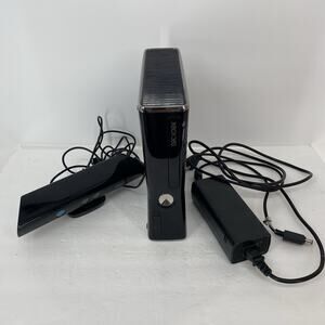 Xbox 360 Console With Kinect Sensor and Power Supply Tested Works 226G